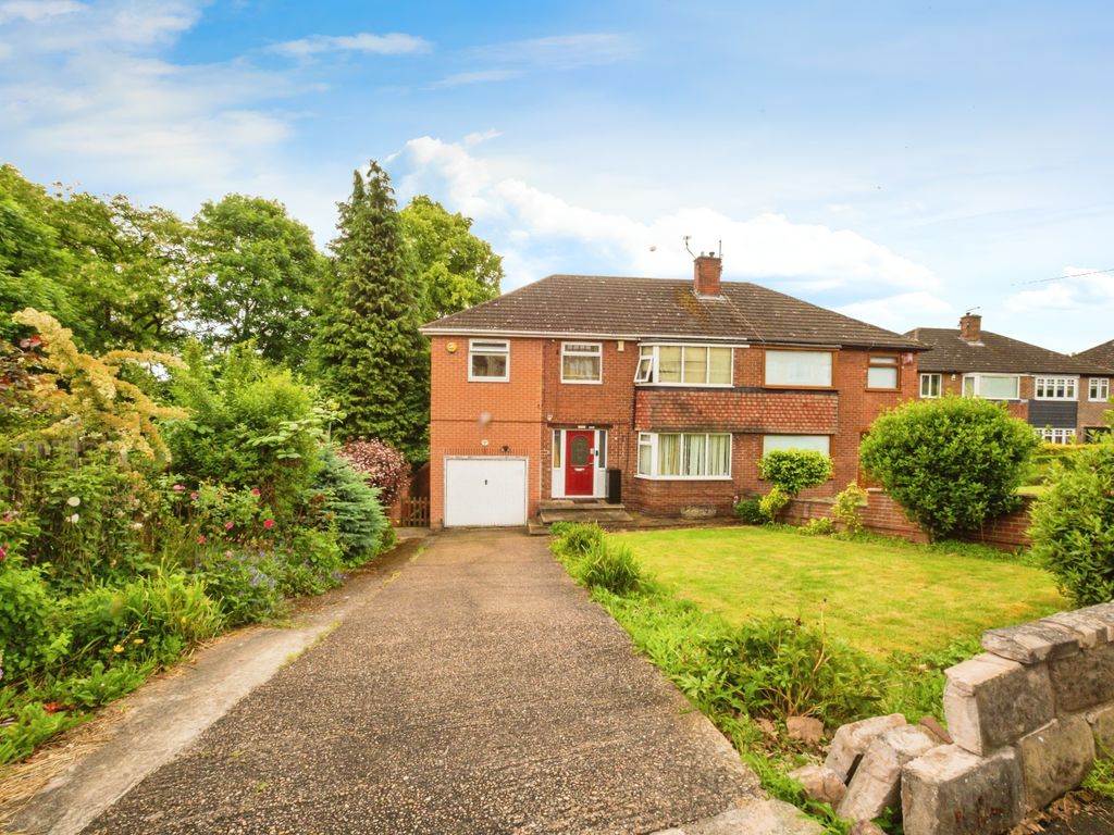 4 bed semidetached house for sale in March Vale Rise, Doncaster DN12