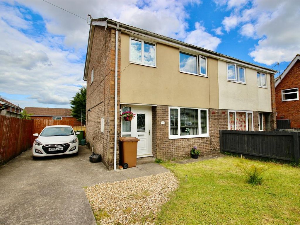 3 bed semidetached house for sale in Rhosili Road, Cefn Hengoed