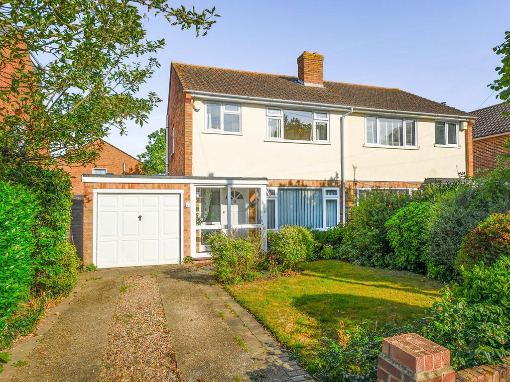 3 bed semidetached house for sale in Field Common Lane, WaltonOn