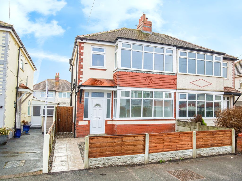 3 bed semidetached house for sale in Clegg Avenue, ThorntonCleveleys