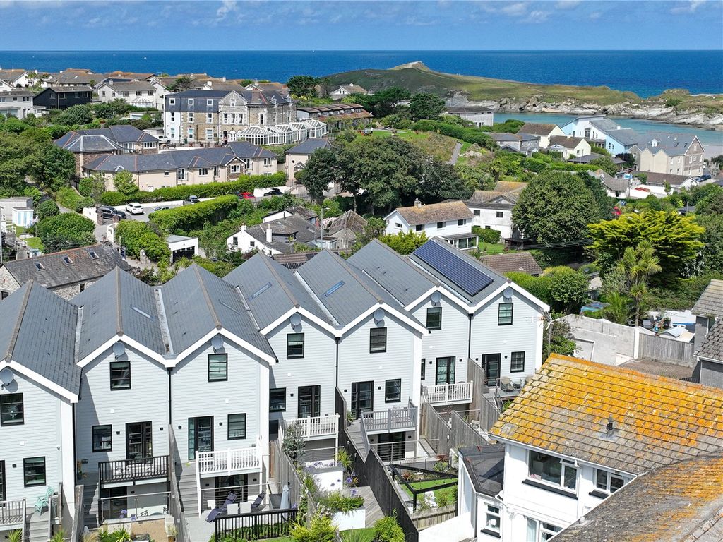 4 bed terraced house for sale in The Strand, Porth, Newquay, Cornwall