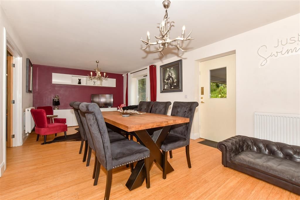 3 bed detached house for sale in Rhododendron Avenue, Culverstone