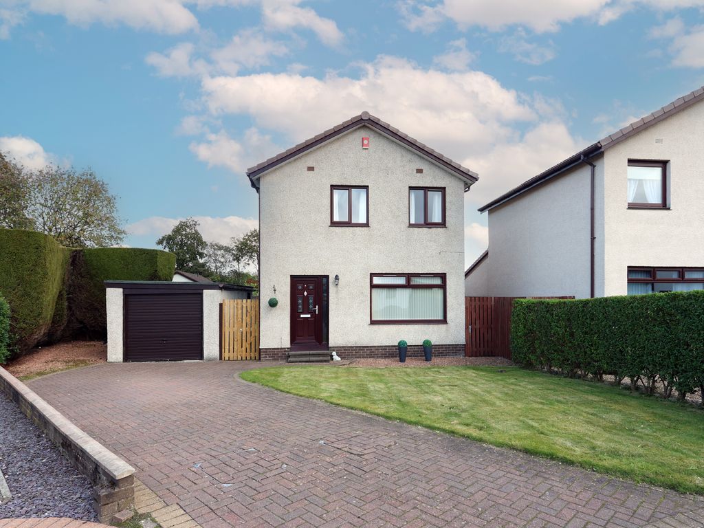 3 bed detached house for sale in Burleigh Court, Glenrothes KY7, £