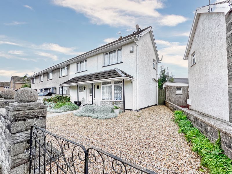 3 bed semidetached house for sale in 20 Williams Crescent, Bryncethin