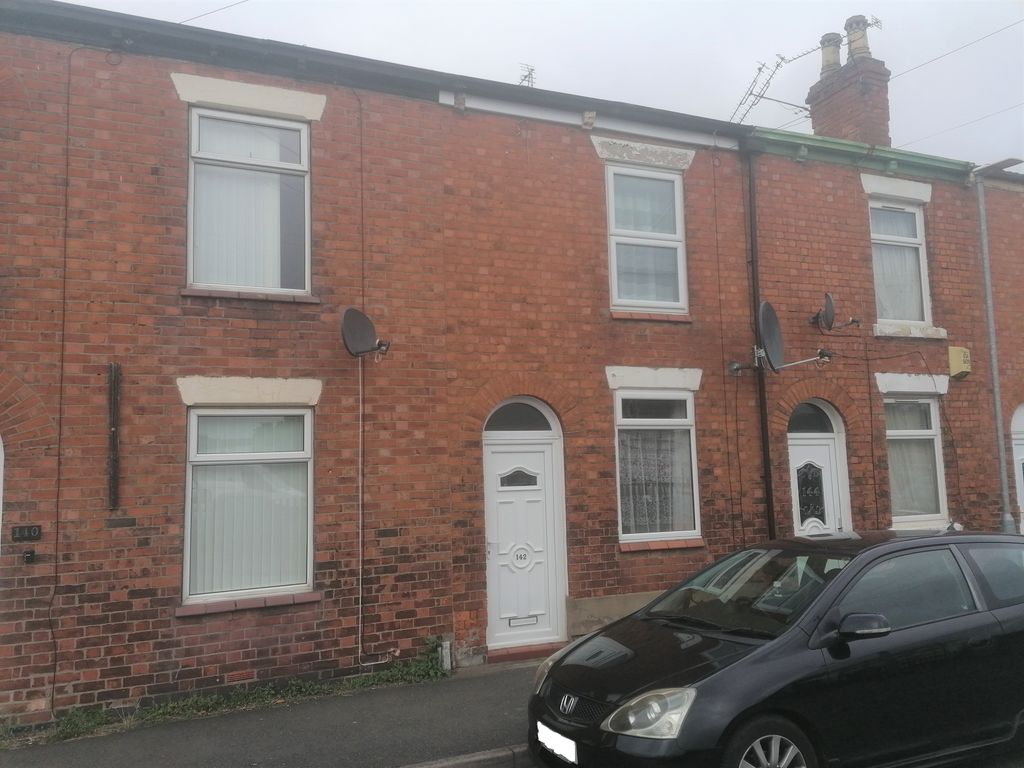 2 bed terraced house to rent in Henry Street, Crewe CW1, £795 pcm Zoopla