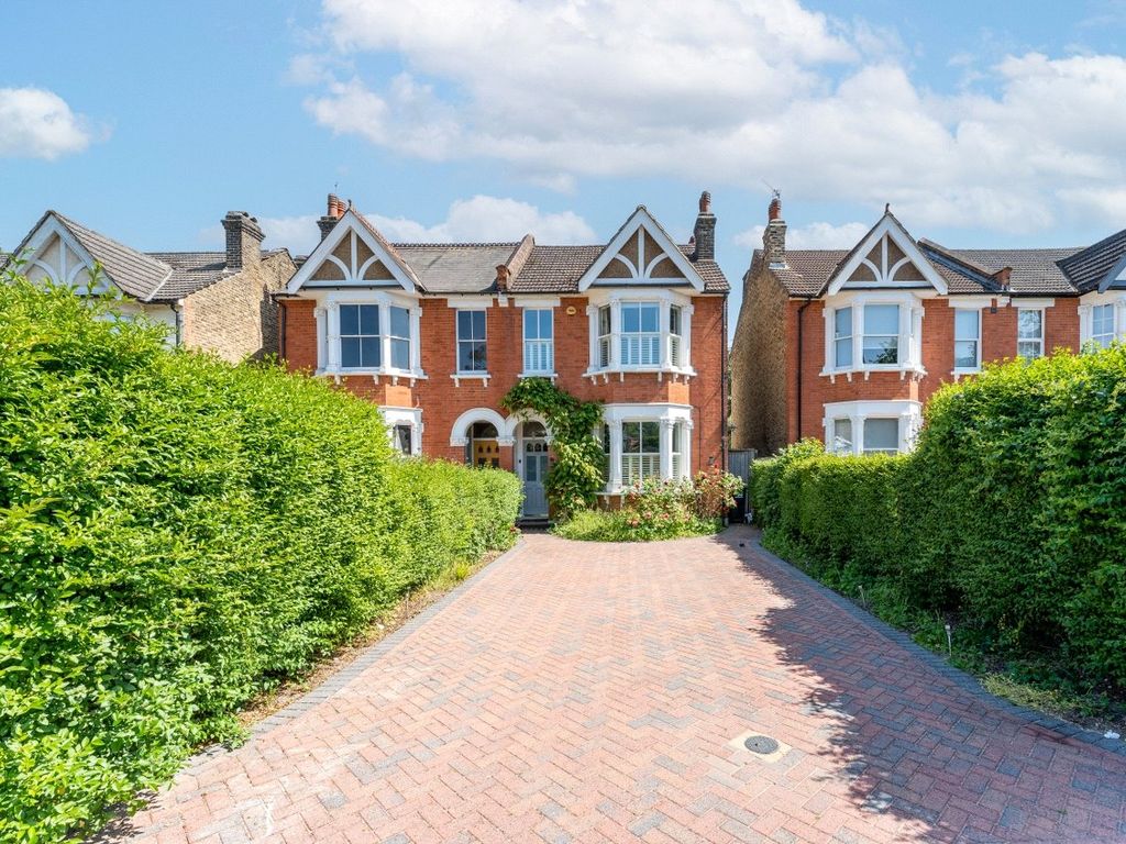 4 bed semidetached house for sale in Whytecliffe Road North, Purley