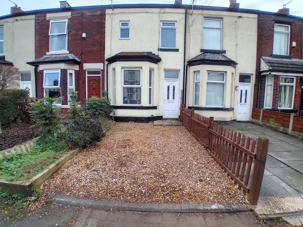 3 bed terraced house for sale in Brighton Grove, Hyde SK14, £180,000