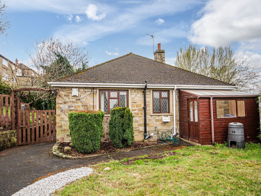 Fleminghouse Lane, Huddersfield HD5  