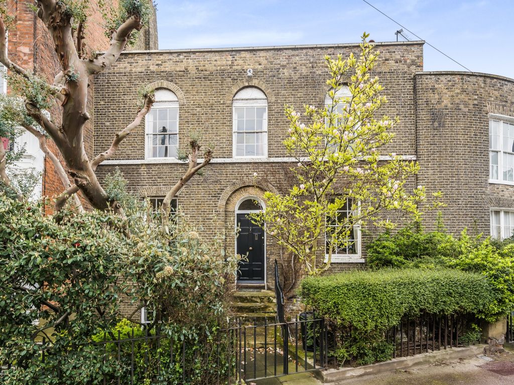 5 bed terraced house for sale in Old Woolwich Road, London SE10 Zoopla