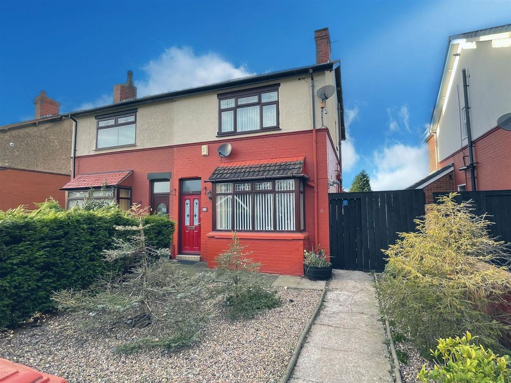 3 bed semidetached house for sale in Gorsey Lane, Clock Face, St