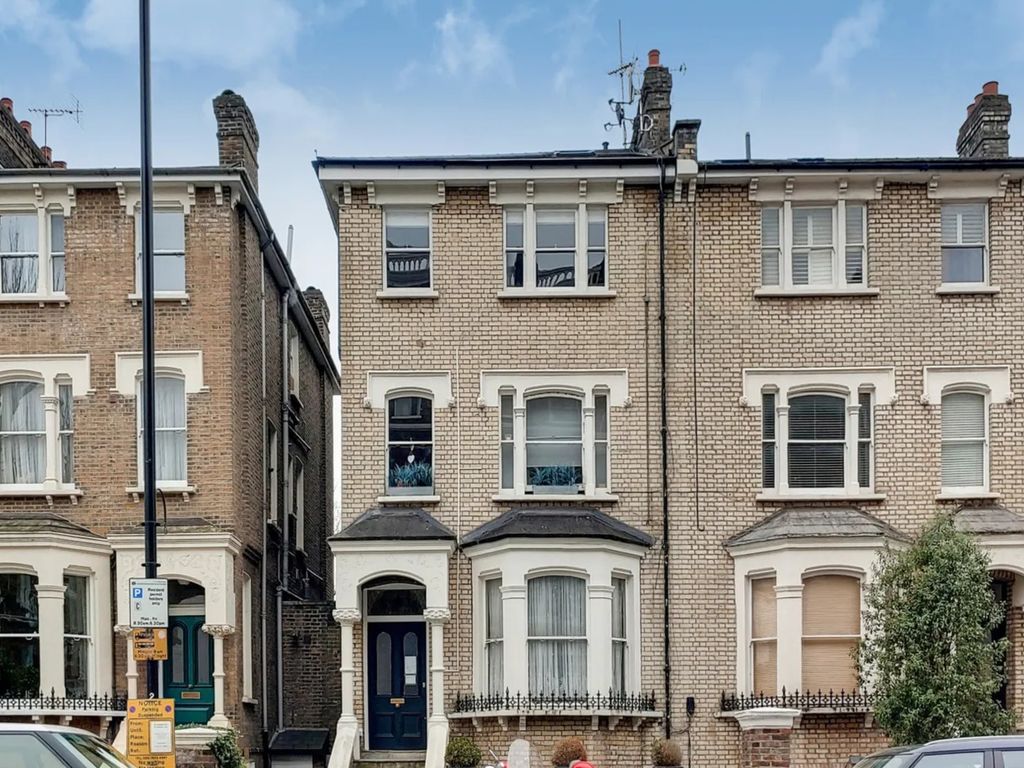 2 bed flat to rent in Randolph Avenue, London W9, £2,500 pcm Zoopla