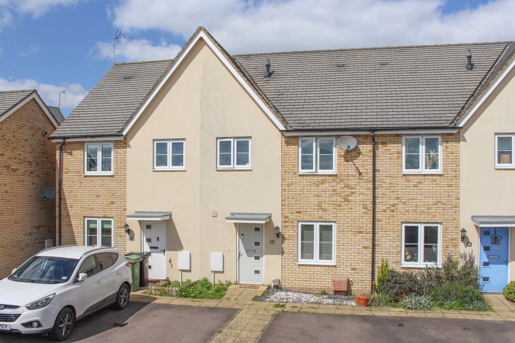 3 bed terraced house for sale in Warbler Road, Leighton Buzzard LU7 Zoopla