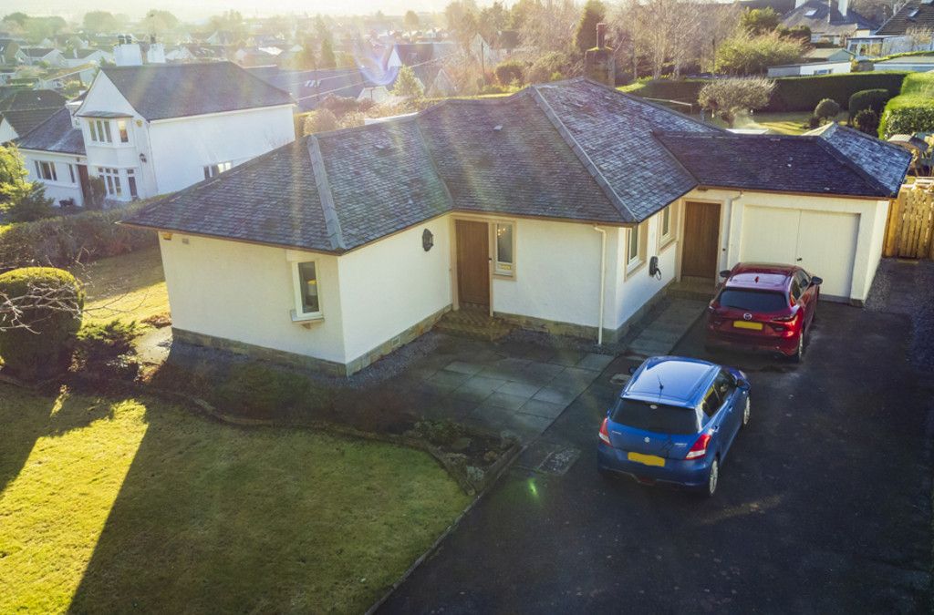 3 bed detached bungalow for sale in Annfield Road, Inverness IV2, £