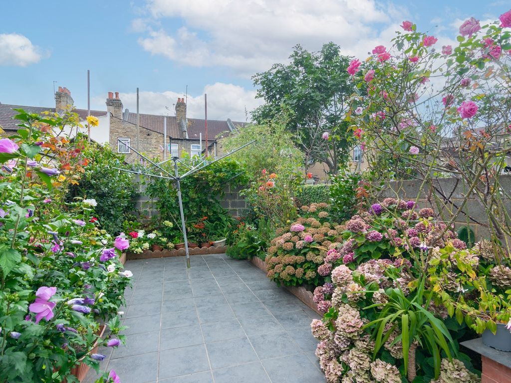 3 bed terraced house for sale in Caledon Road, East Ham, London E6, £525,000 Zoopla