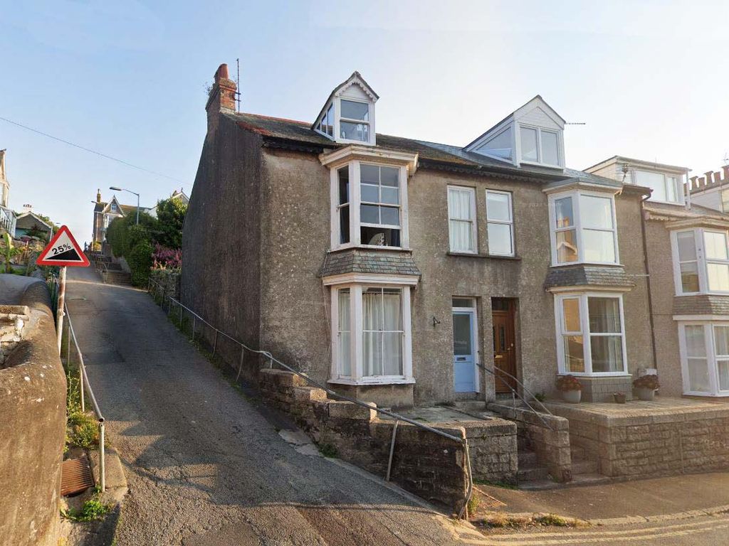 4 bed end terrace house for sale in Bedford Road, St. Ives TR26, £