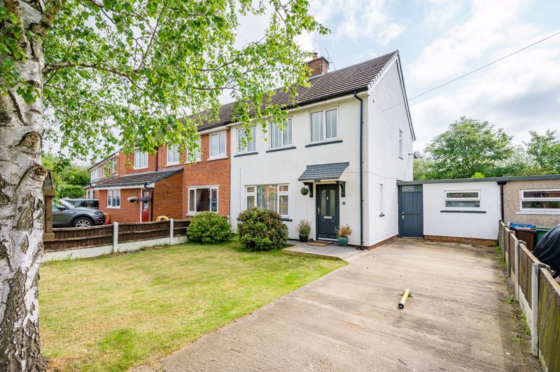 3 bed semidetached house for sale in Gathurst Lane, Shevington, Wigan