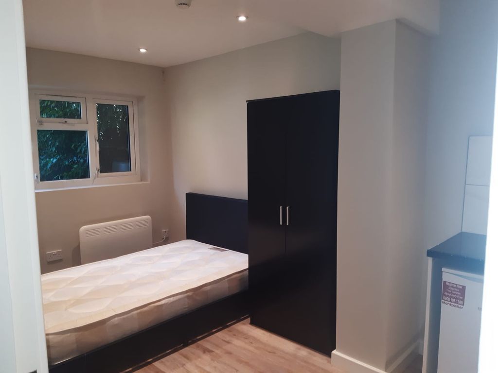 Studio to rent in Star Lane, Orpington, Kent BR5 Zoopla