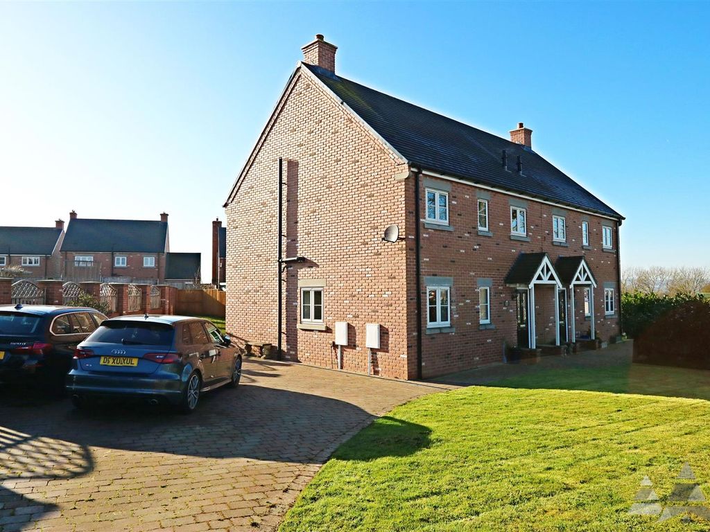 3 bed semidetached house to rent in Rupert Street, Lower Pilsley