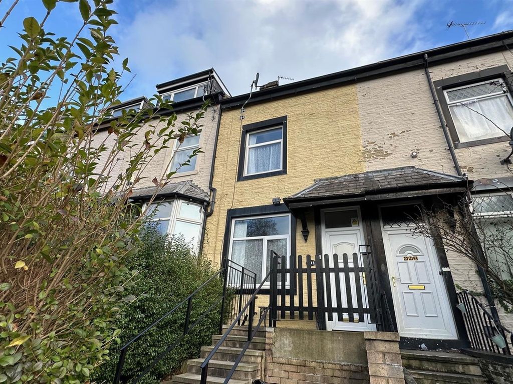 4 bed terraced house for sale in Bolton Road, Bradford BD3, £147,500