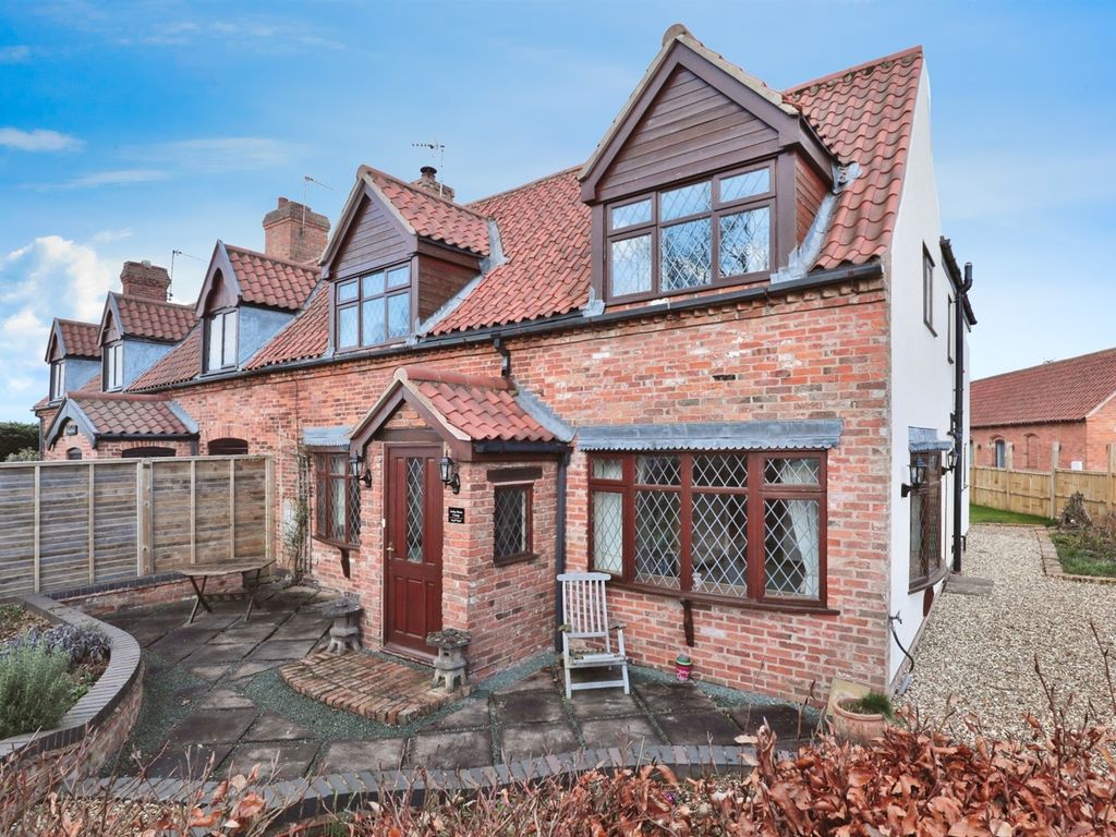 4 bed property for sale in Gamston, Retford DN22, £350,000 Zoopla