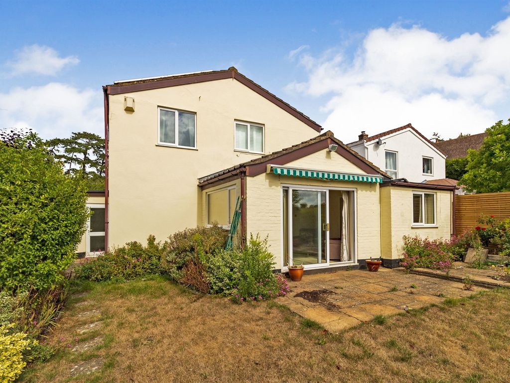 3 bed detached house for sale in Abbey Way, Ravenstone, Olney MK46 Zoopla