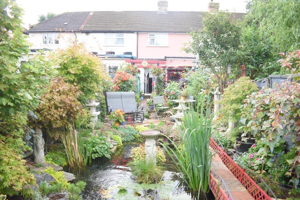 3 bed terraced house for sale in Diban Avenue, Elm Park, Hornchurch