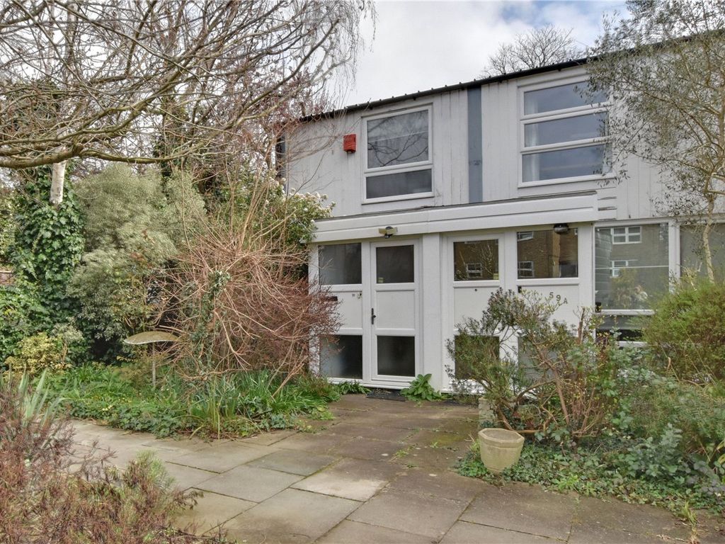 2 bed end terrace house for sale in Lee Road, Blackheath, London SE3, £