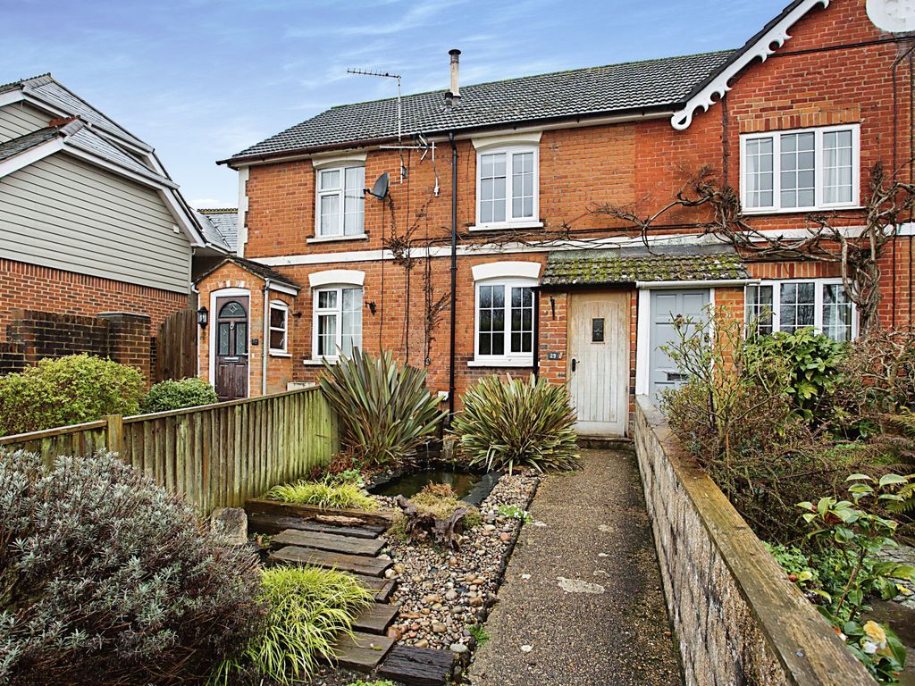 3 bed terraced house for sale in Church Road, Eastleigh