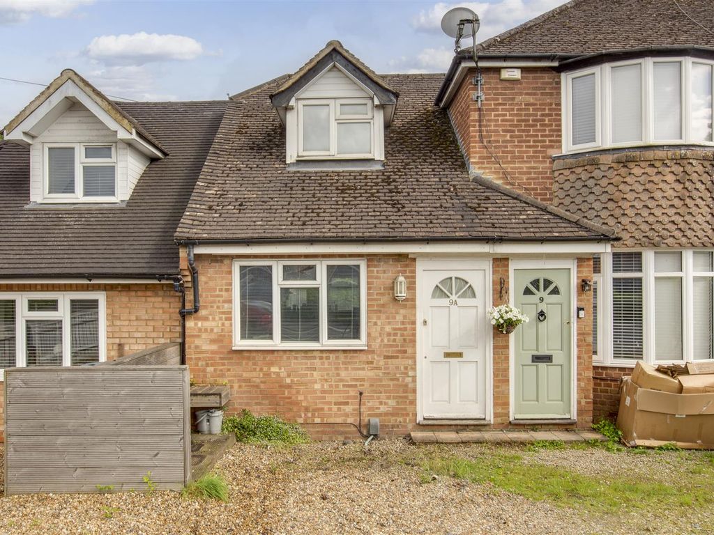 1 bed terraced house for sale in Lane End Road, High HP12, £