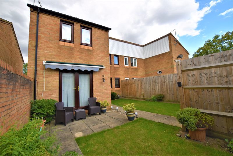 2 bed end terrace house for sale in Loriner Place, Downs Barn, Milton