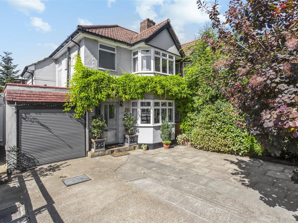 3 bed property for sale in Kingston Road, Ewell, Epsom KT19 Zoopla