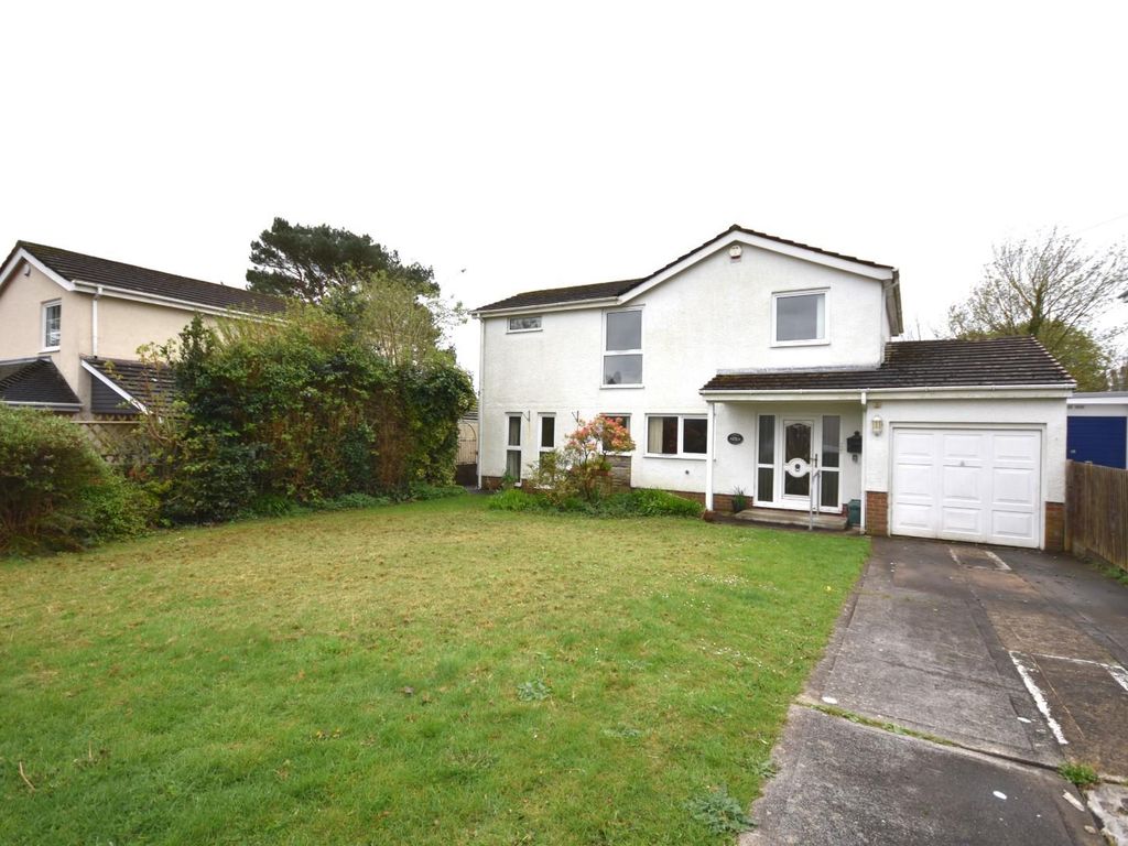 4 bed detached house for sale in Lady Housty, Newton, Swansea SA3, £