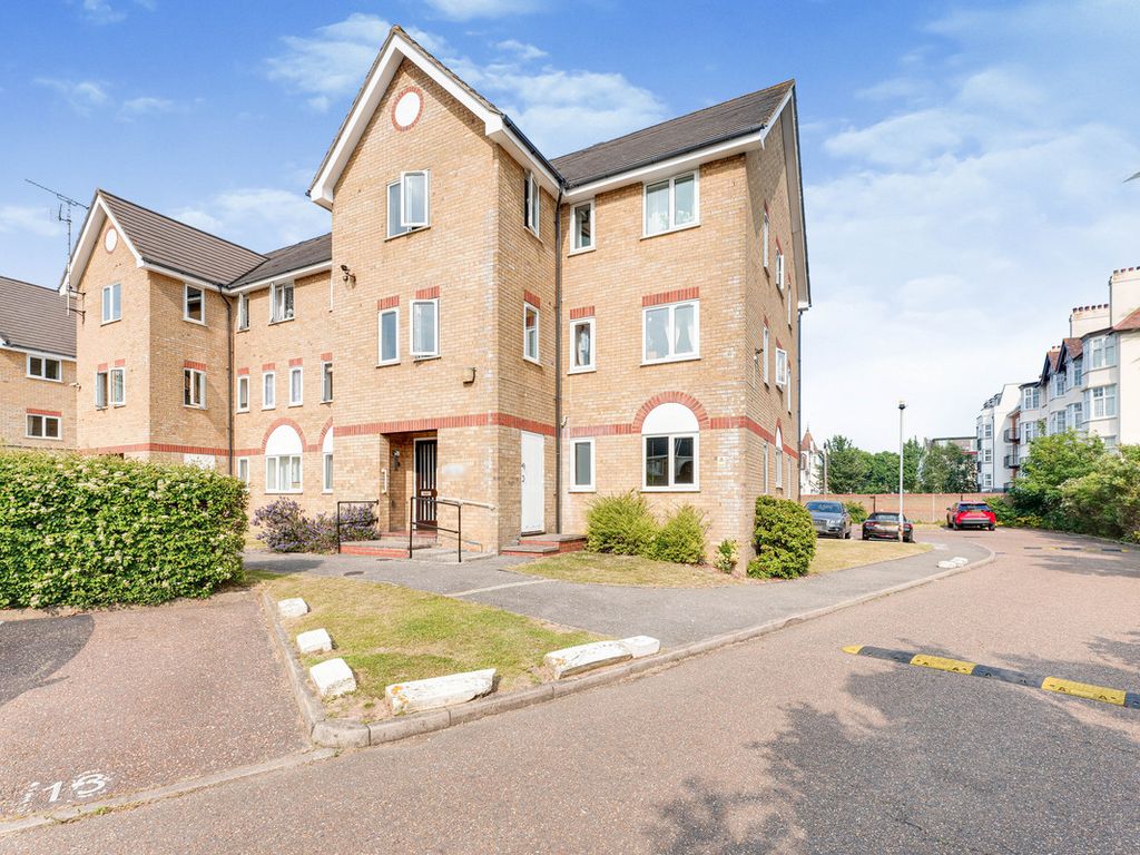 2 bed flat for sale in Cambridge Road, SouthendOnSea SS1 Zoopla