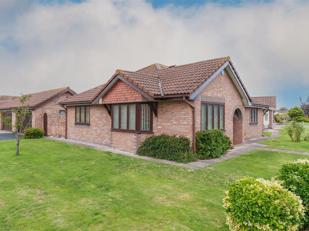 3 bed property for sale in Trem Y Mynydd, Belgrano, Abergele, Conwy