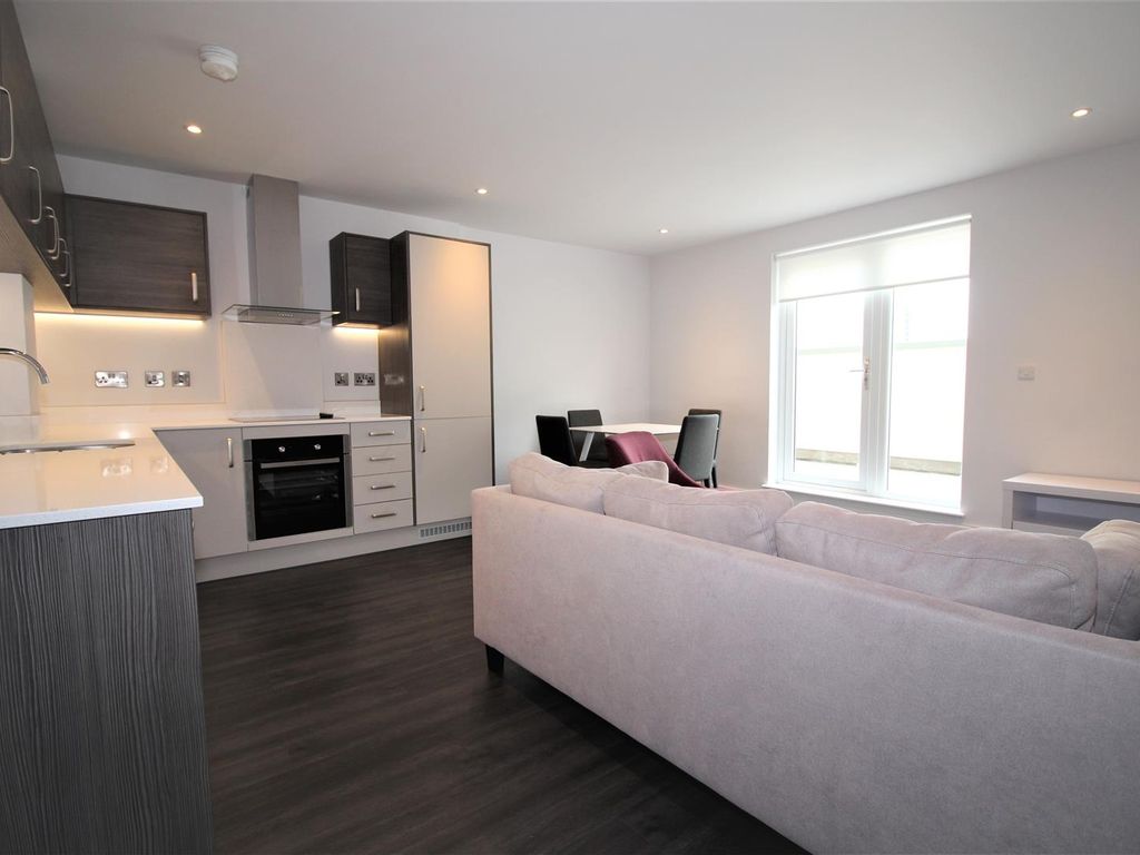 2 bed flat for sale in Aria Apartments, Chatham Street, Leicester LE1, £195,000 Zoopla