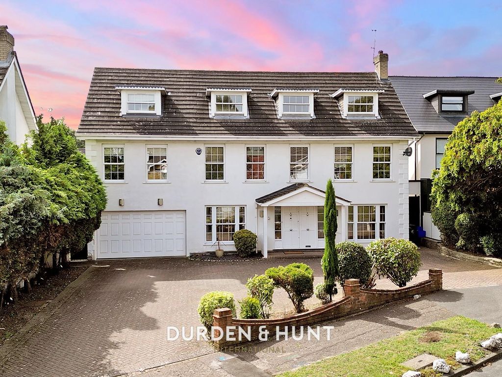 6 bed detached house for sale in Courtland Estate, Chigwell IG7, £