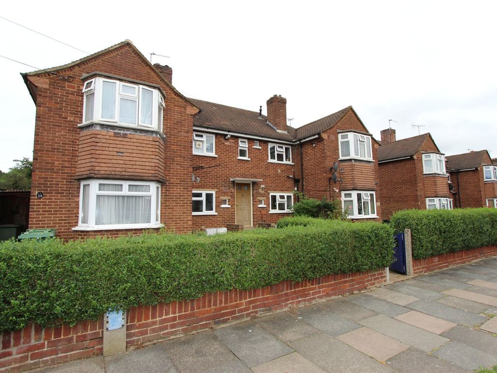 2 bed to rent in Stafford Road, Ruislip, Middlesex HA4, £1,550 pcm Zoopla