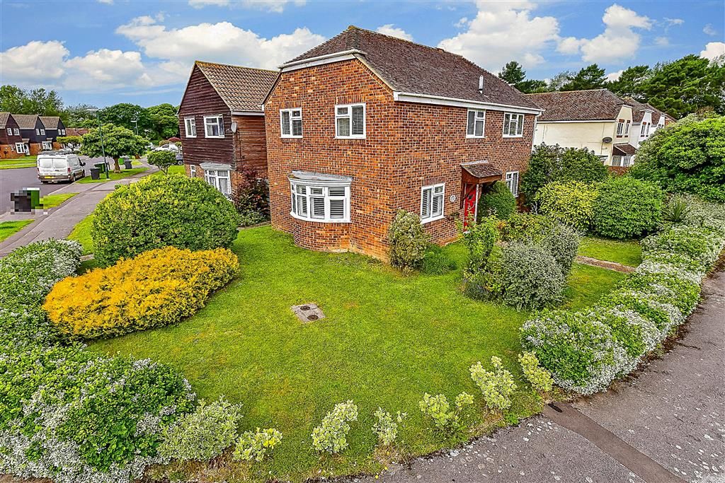 3 bed detached house for sale in Bradlond Close, Bognor Regis, West