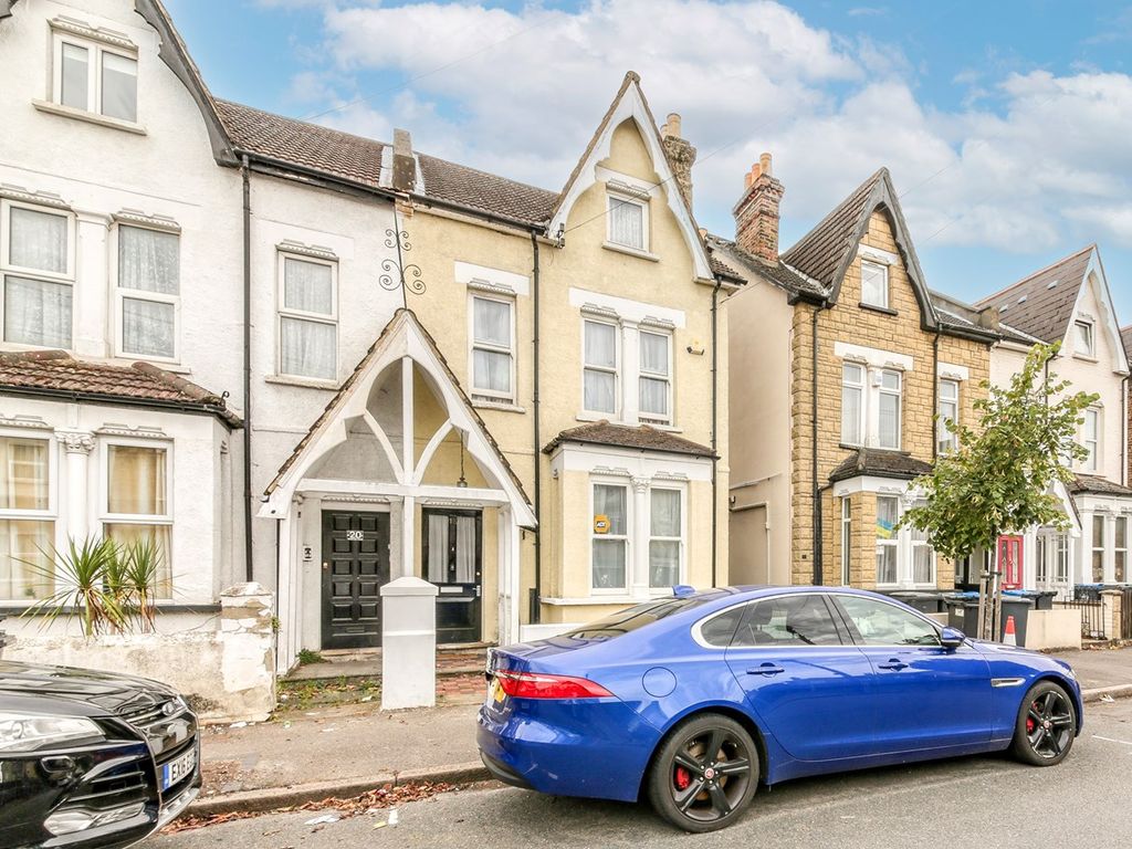 4 bed semidetached house for sale in Westbury Road, Croydon CR0, £
