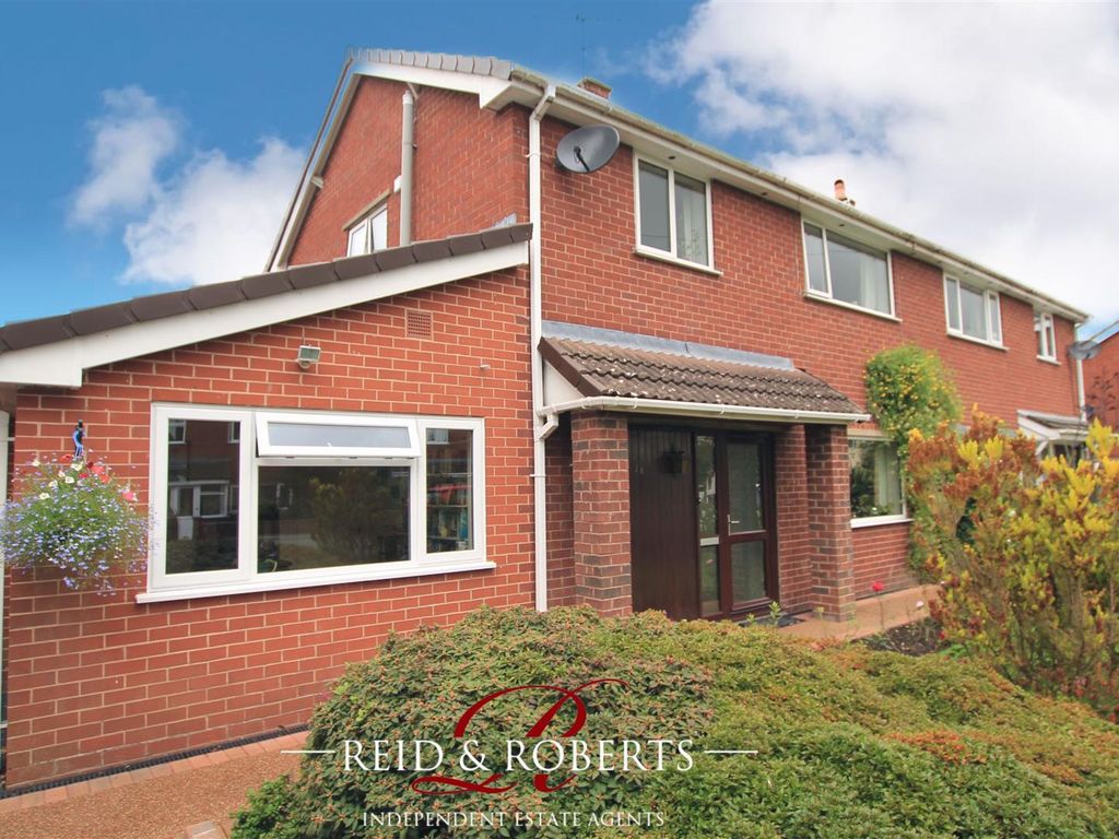 4 bed semidetached house for sale in Pant Glas, Sychdyn, Mold CH7, £