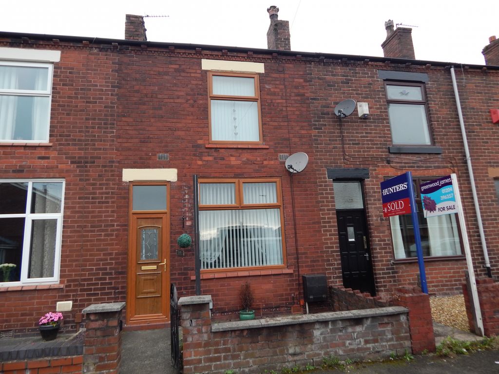 2 bed terraced house to rent in Ledbury Street, Leigh WN7, £750 pcm