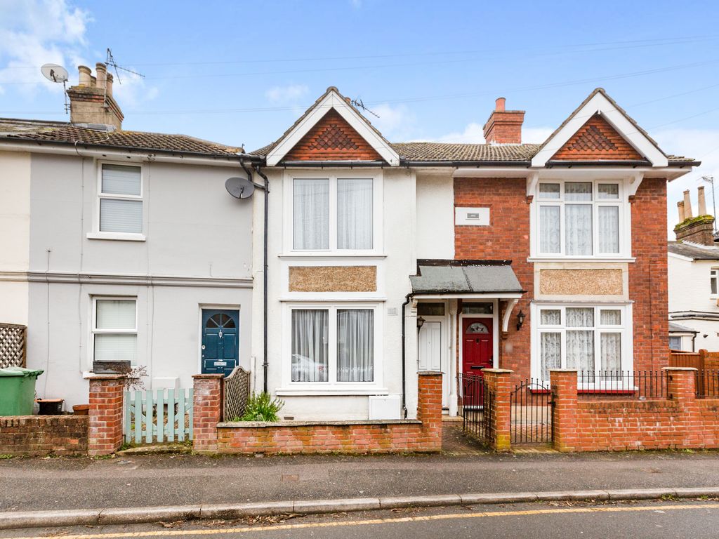 3 bed terraced house for sale in Meadow Road, Southborough, Tunbridge