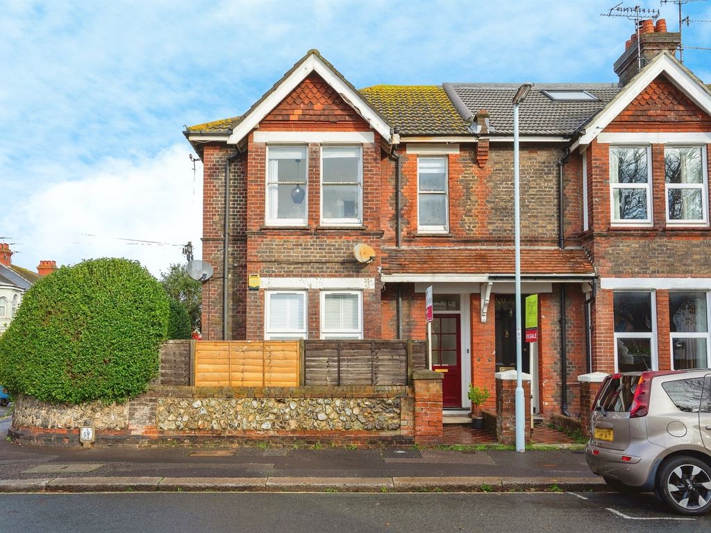 2 bed flat for sale in Bridge Road, Broadwater, Worthing BN14, £190,000