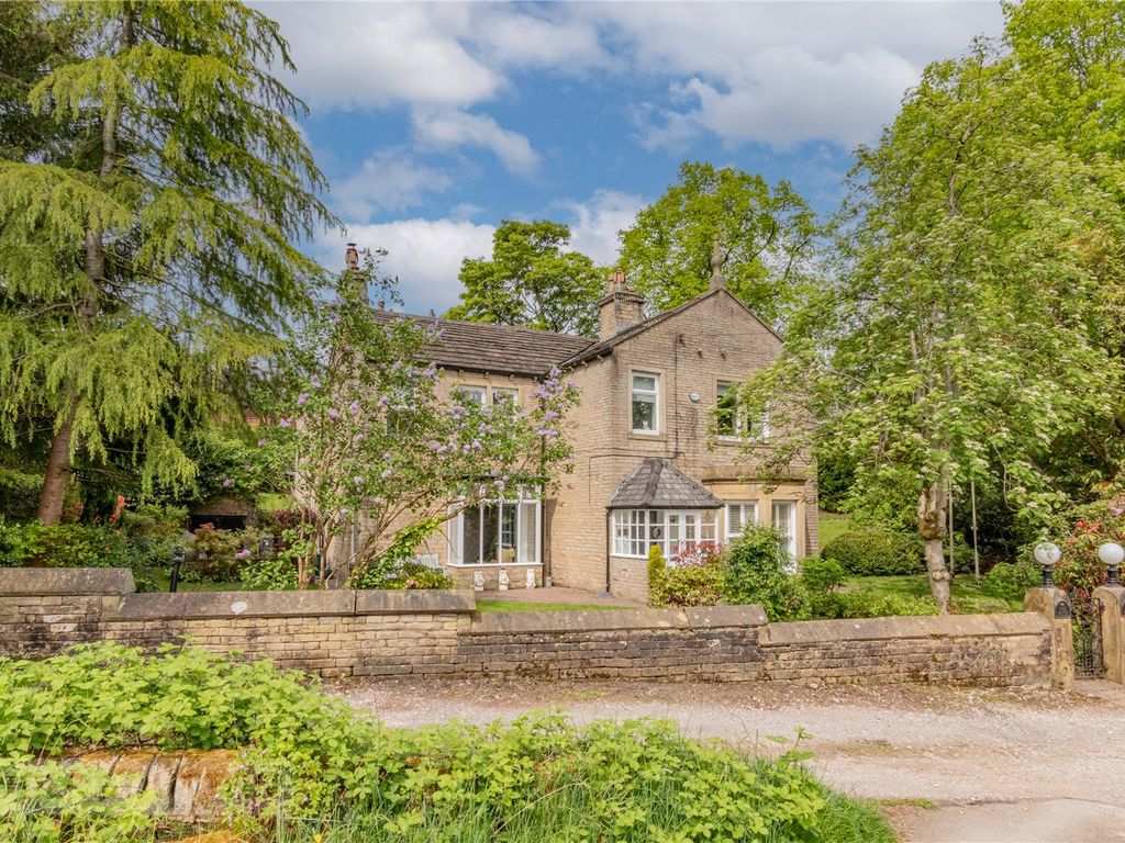 4 bed detached house for sale in Clough Lane, Grasscroft, Saddleworth