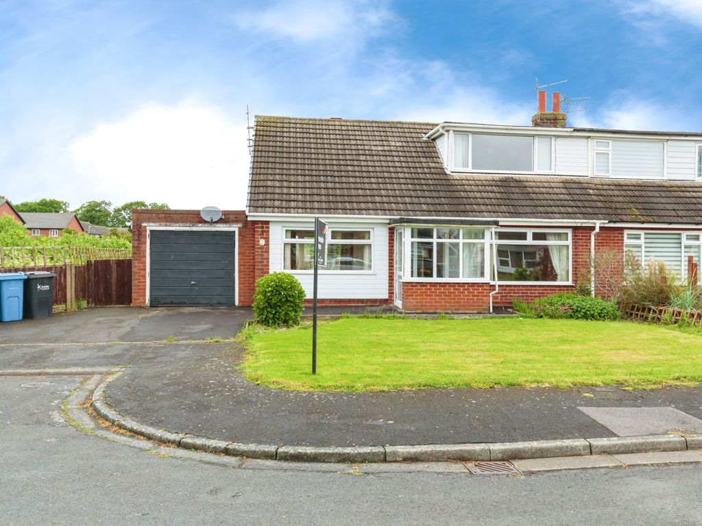 3 bed semidetached house for sale in Cedar Avenue, Warton, Preston