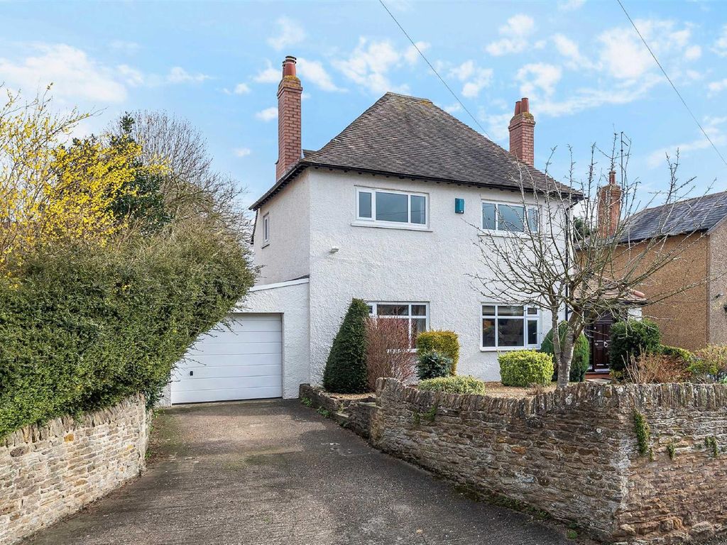 5 bed detached house for sale in Church Way, Weston Favell, Northampton