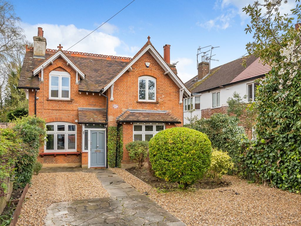 3 bed detached house for sale in Finchley Park, Finchley N12, £