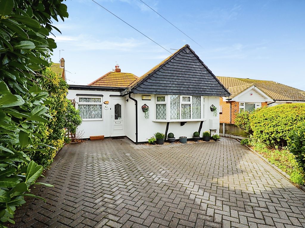 3 bed bungalow for sale in Epple Road, Birchington CT7, £342,000 Zoopla