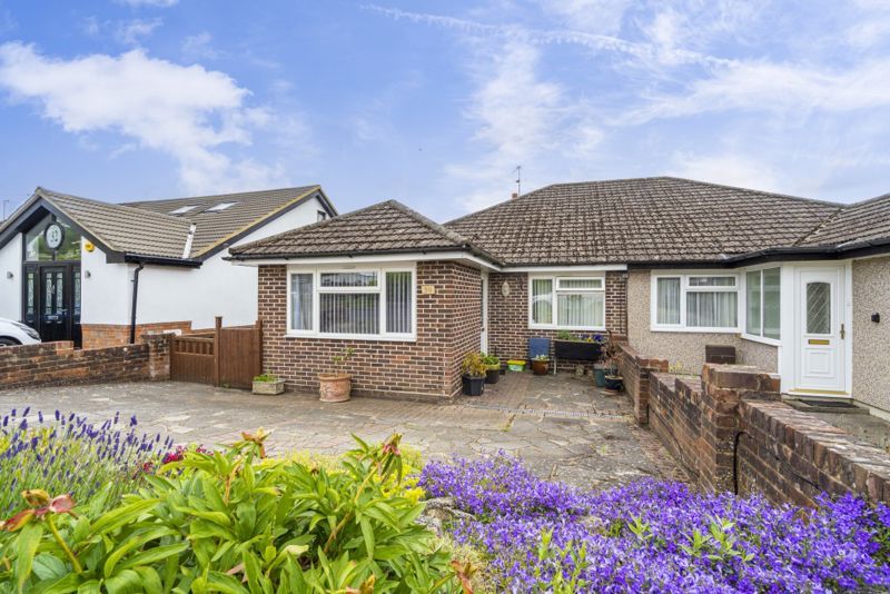 3 bed semidetached bungalow for sale in West View, Chesham HP5 Zoopla