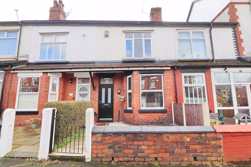 3 bed terraced house for sale in Hayfield Road, Salford M6, £230,000